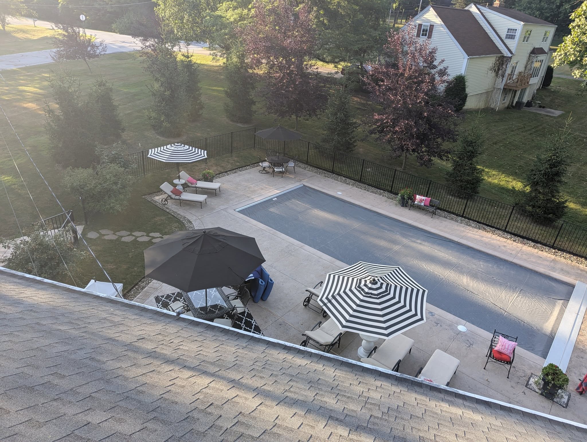 Kingpin Construction crew at work on a Northeast Ohio roof
