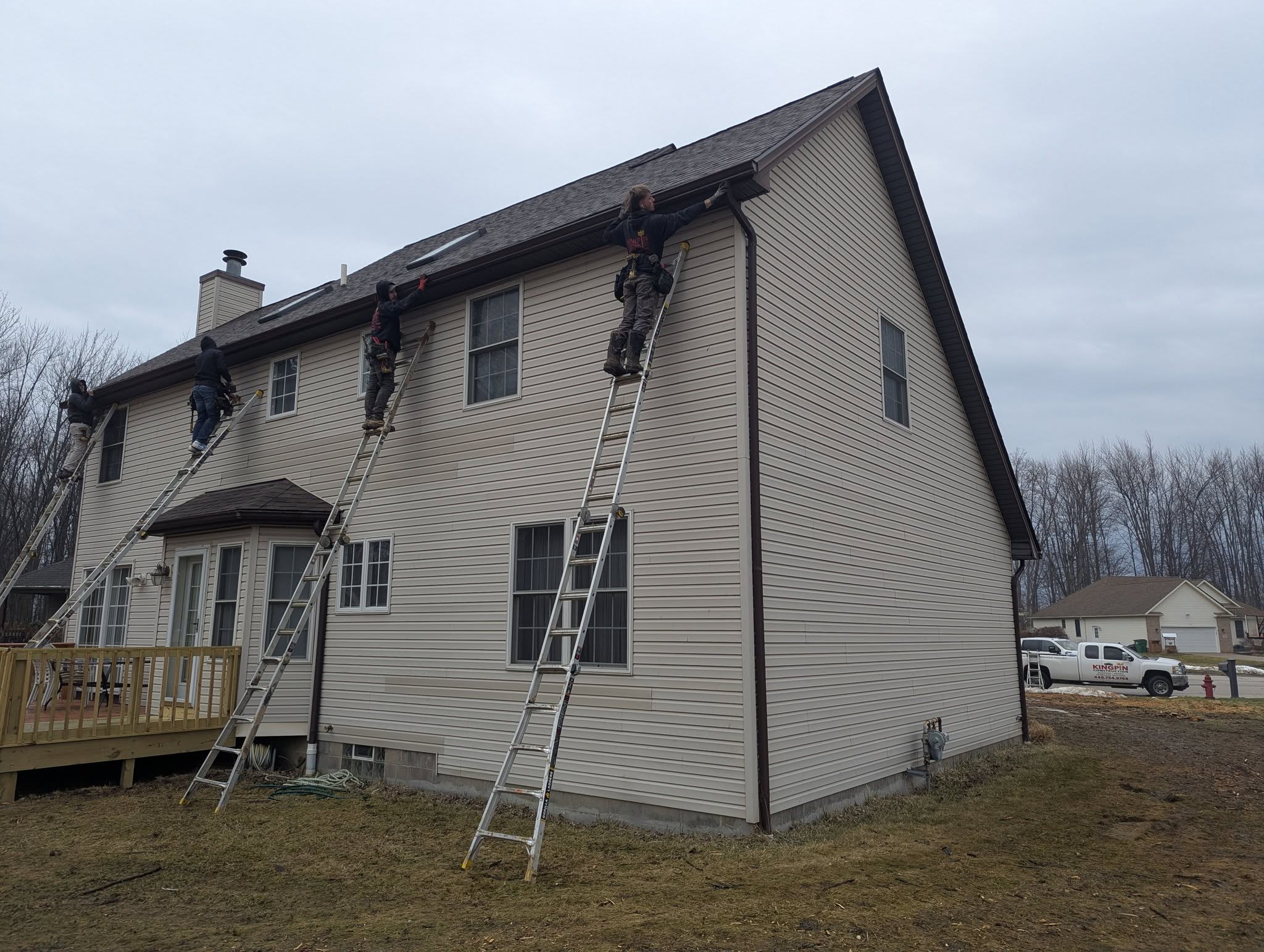 Kingpin Construction crew at work on a Northeast Ohio roof