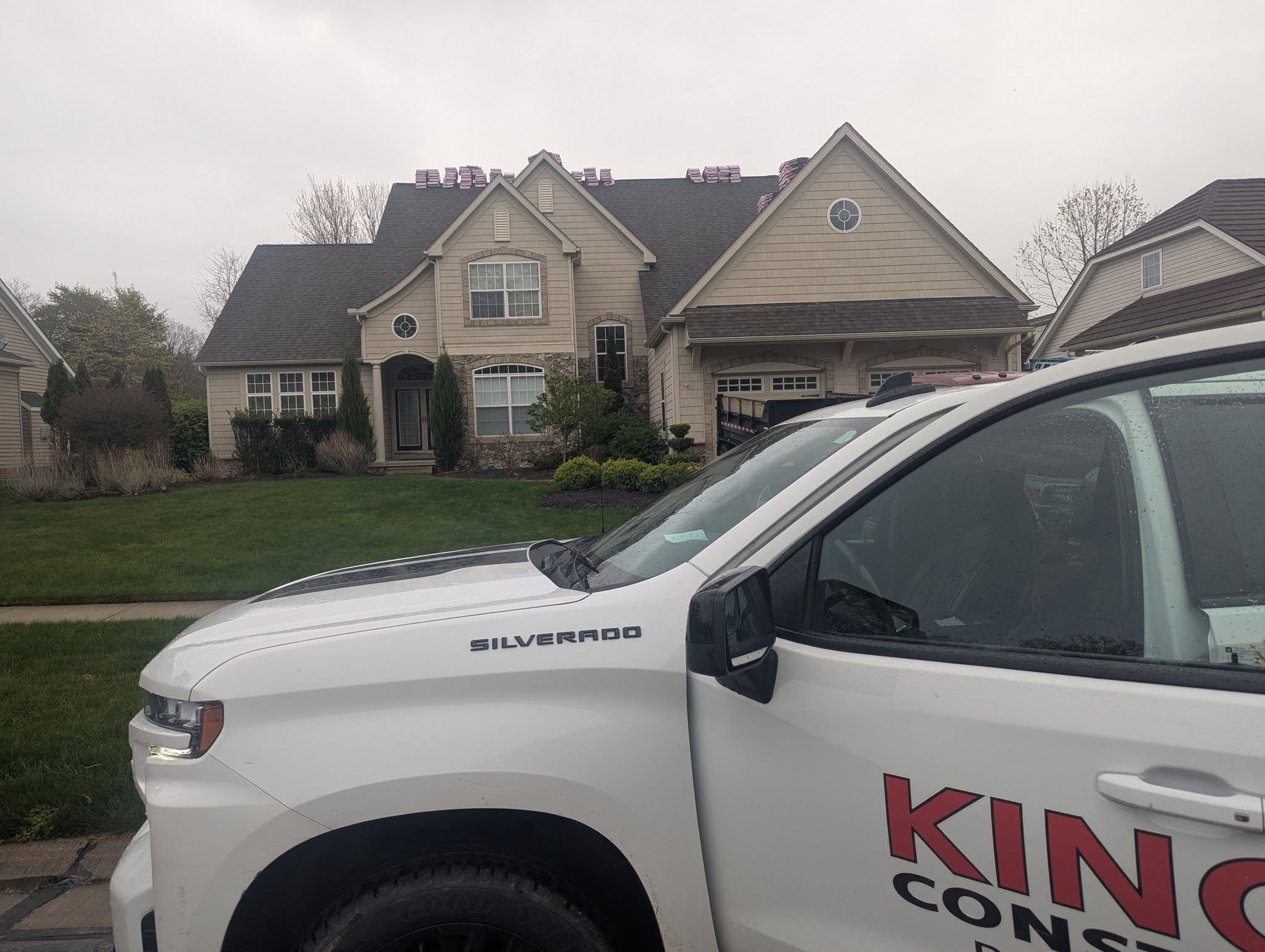 Seamless gutter installation on a Lake County, Ohio home